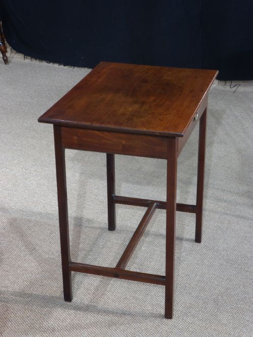 fig 2. Charming little George III mahogany side table