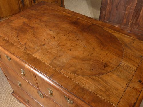 WILLIAM MARY CHEST OF DRAWERS - ADDITIONAL PHOTO 4