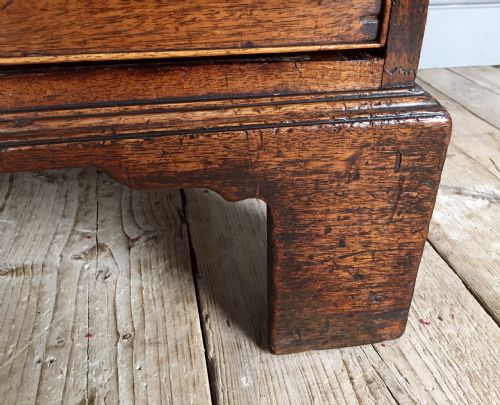 GEORGE III MAHOGANY CHEST ON CHEST - ADDITIONAL PHOTO 5