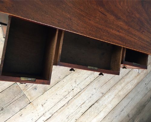 GEORGIAN DRESSING TABLE - ADDITIONAL PHOTO 5