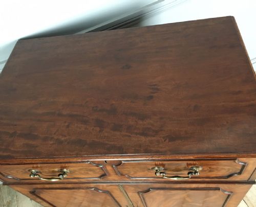 GEORGIAN MAHOGANY SECRETAIRE CHEST - ADDITIONAL PHOTO 5