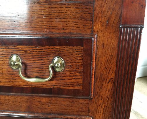 18TH CENTURY OAK MULE CHEST - ADDITIONAL PHOTO 3