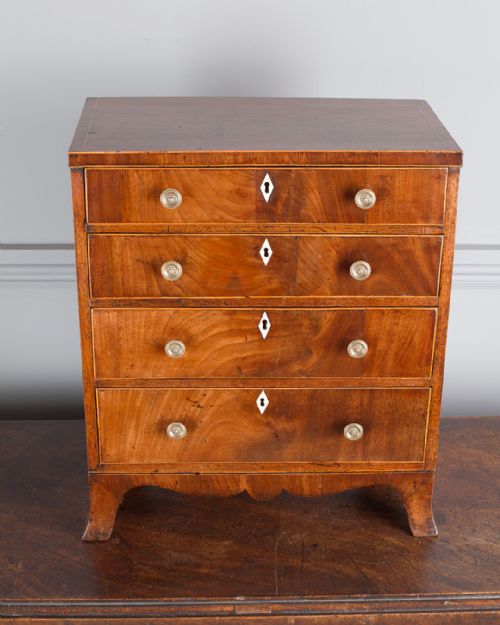 19TH CENTURY MAHOGANY MINIATURE CHEST OF DRAWERS - ADDITIONAL PHOTO 2