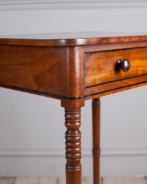 LATE GEORGIAN MAHOGANY WORK TABLE - ADDITIONAL PHOTO 5