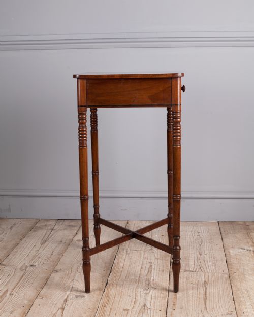 LATE GEORGIAN MAHOGANY WORK TABLE - ADDITIONAL PHOTO 2