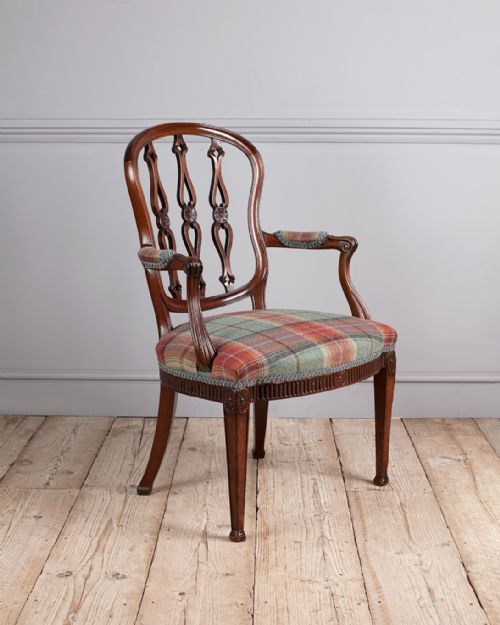 george iii mahogany open arm chair - CATEGORY: ANTIQUE CHAIRS - DATED 18TH CENTURY