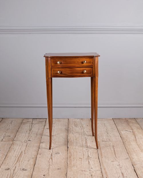 19TH CENTURY FRENCH MAHOGANY SIDE TABLE - ADDITIONAL PHOTO 1