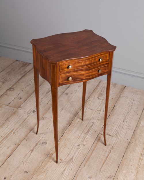 19TH CENTURY FRENCH MAHOGANY SIDE TABLE - ADDITIONAL PHOTO 2
