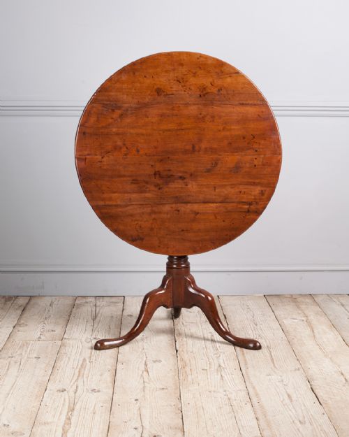 18TH CENTURY YEW WOOD TRIPOD TABLE - ADDITIONAL PHOTO 1