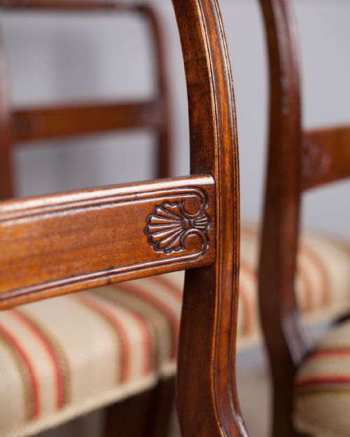 SET OF FOUR REGENCY MAHOGANY DINING CHAIRS - ADDITIONAL PHOTO 3