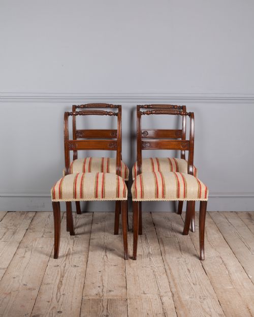 SET OF FOUR REGENCY MAHOGANY DINING CHAIRS - ADDITIONAL PHOTO 6
