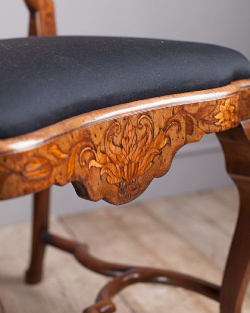 PAIR OF 19TH CENTURY DUTCH WALNUT AND MARQUETRY CHAIRS - ADDITIONAL PHOTO 6