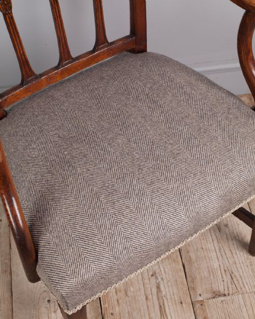 GEORGE III ELM CARVER CHAIR - ADDITIONAL PHOTO 4