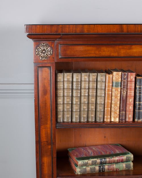 19TH CENTURY LARGE MAHOGANY OPEN BOOKCASE - ADDITIONAL PHOTO 3