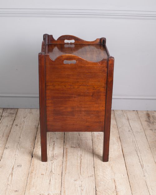 GEORGE III MAHOGANY TRAP TOP COMMODE - ADDITIONAL PHOTO 2