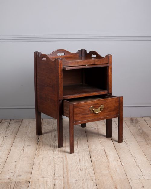 GEORGE III MAHOGANY TRAP TOP COMMODE - ADDITIONAL PHOTO 5