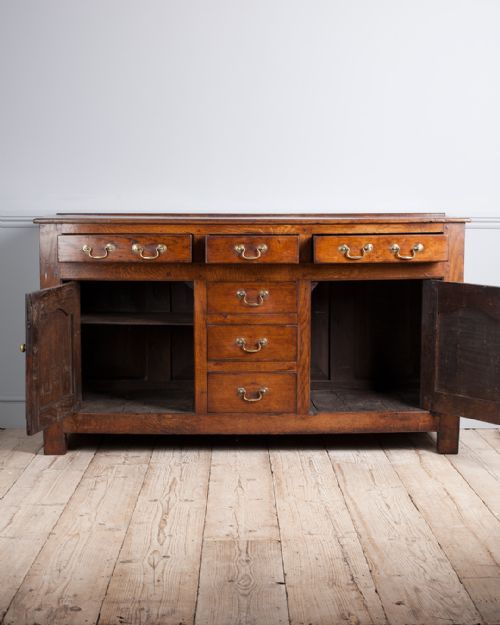 LATE 18TH CENTURY OAK DRESSER BASE - ADDITIONAL PHOTO 2