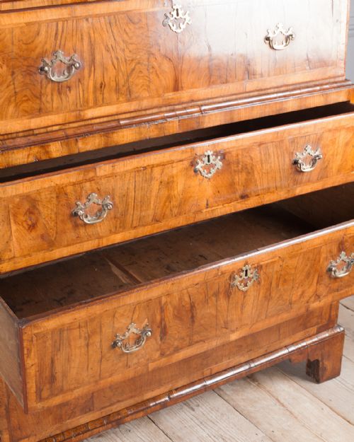 STUNNING GEORGE II CHEST ON CHEST - ADDITIONAL PHOTO 7
