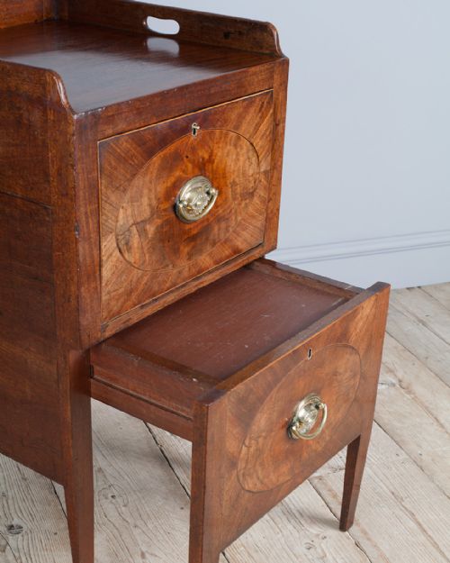GEORGIAN MAHOGANY TRAY TOP COMMODE - ADDITIONAL PHOTO 6