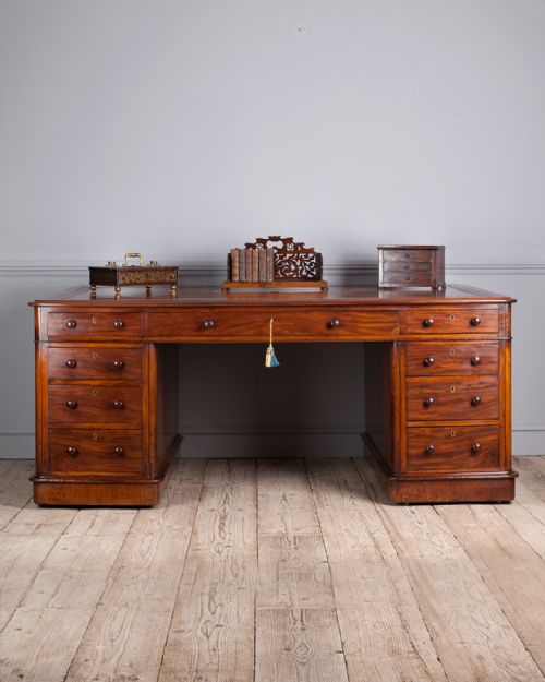 LARGE GOOD QUALITY 19TH CENTURY PARTNERS DESK - ADDITIONAL PHOTO 1