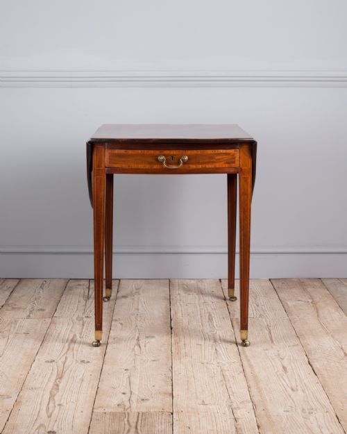 GEORGE III OVAL MAHOGANY PEMBROKE TABLE - ADDITIONAL PHOTO 2