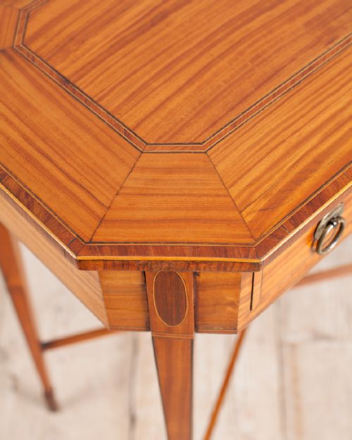 EDWARDIAN SATINWOOD OCTAGONAL WORK TABLE - ADDITIONAL PHOTO 5