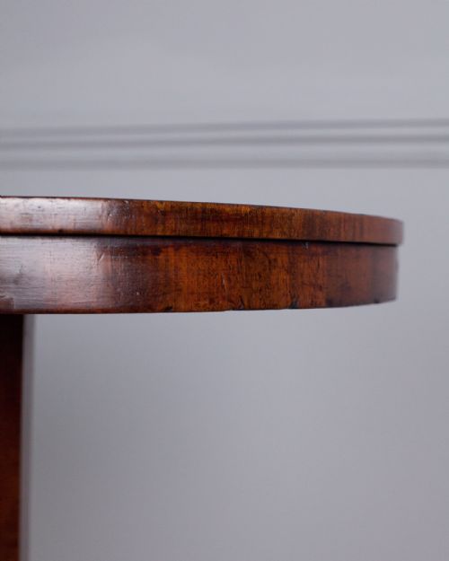 19TH CENTURY MAHOGANY LAMP TABLE - ADDITIONAL PHOTO 4