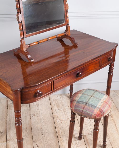 LATE REGENCY MAHOGANY DRESSING TABLE - ADDITIONAL PHOTO 2