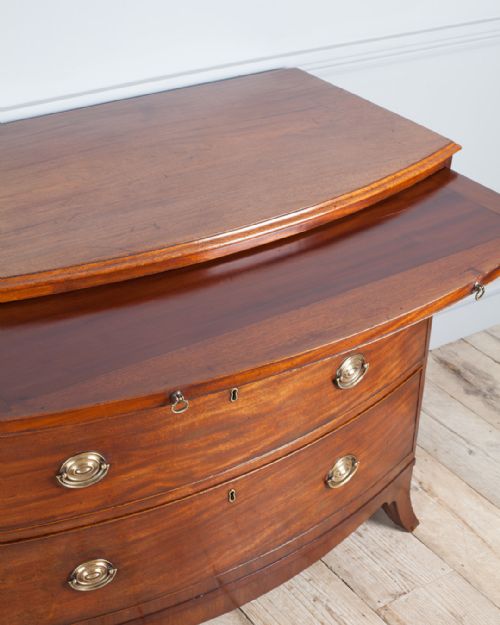 GEORGIAN BOWFRONT CHEST OF DRAWERS - ADDITIONAL PHOTO 3
