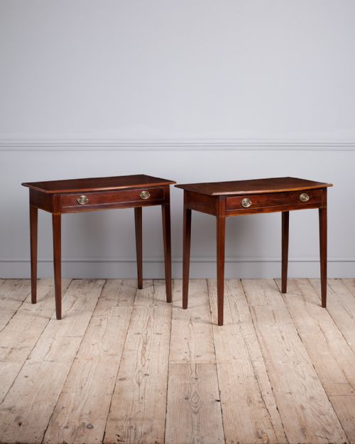 pair of georgian mahogany side tables - CATEGORY: ANTIQUE TABLES - DATED 19TH CENTURY