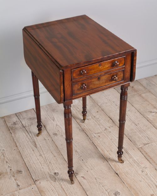 REGENCY MAHOGANY WORK TABLE - ADDITIONAL PHOTO 3