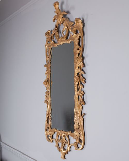 18TH CENTURY ROCOCO PERIOD GILTWOOD MIRROR - ADDITIONAL PHOTO 1