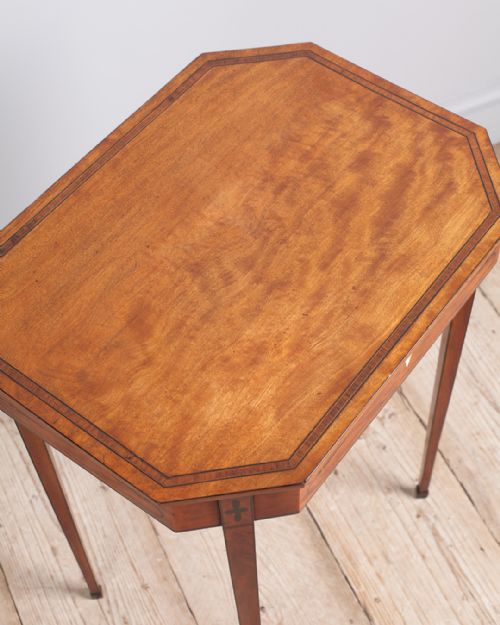 18TH CENTURY SATINWOOD OCTAGONAL WORK TABLE - ADDITIONAL PHOTO 4