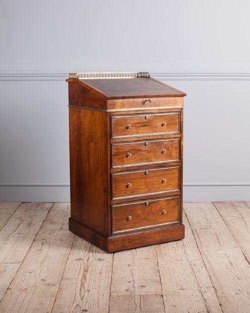 exquisite regency rosewood davenport - CATEGORY: ANTIQUE DESKS - DATED 19TH CENTURY
