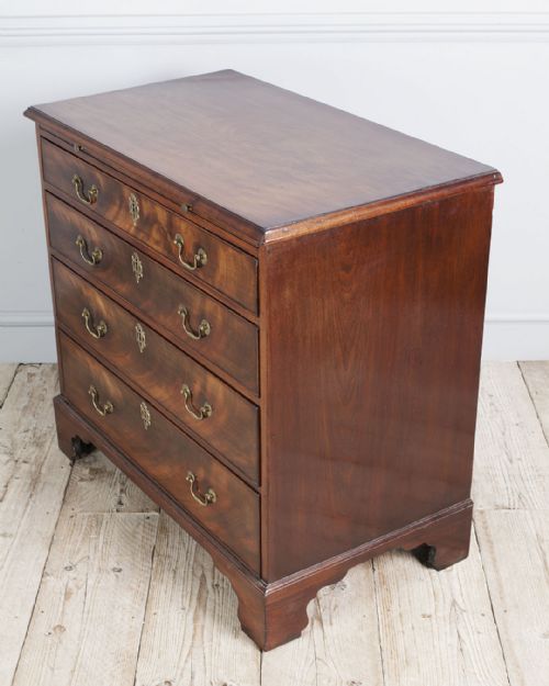 GEORGIAN MAHOGANY CHEST OF DRAWERS - ADDITIONAL PHOTO 7