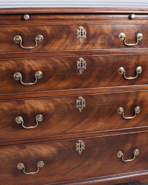 GEORGIAN MAHOGANY CHEST OF DRAWERS - ADDITIONAL PHOTO 10