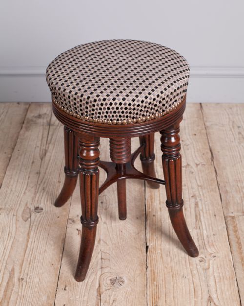 FINE QUALITY REGENCY MAHOGANY PIANO STOOL - ADDITIONAL PHOTO 1