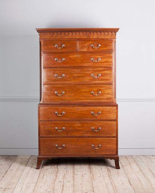 GEORGE III MAHOGANY CHEST ON CHEST - ADDITIONAL PHOTO 1