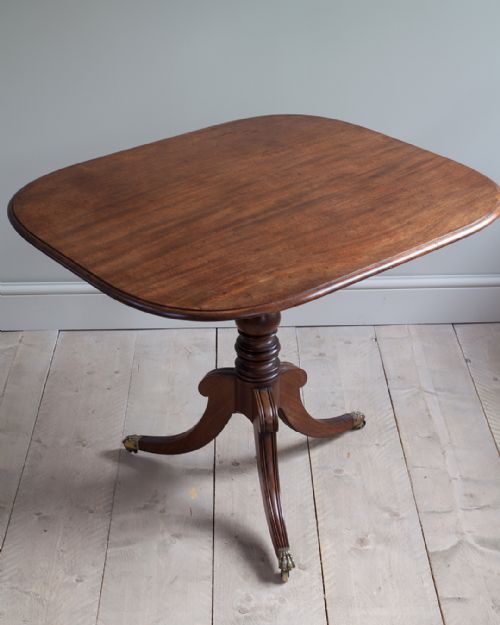 REGENCY MAHOGANY TRIPOD TABLE - ADDITIONAL PHOTO 2