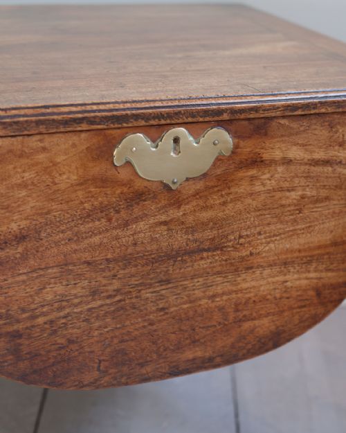 GEORGIAN MAHOGANY BOX COMMODE - ADDITIONAL PHOTO 4