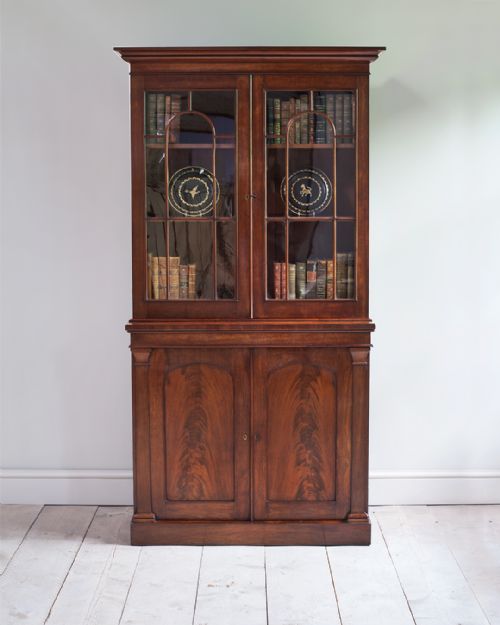 19TH CENTURY MAHOGANY BOOKCASE CABINET - ADDITIONAL PHOTO 1