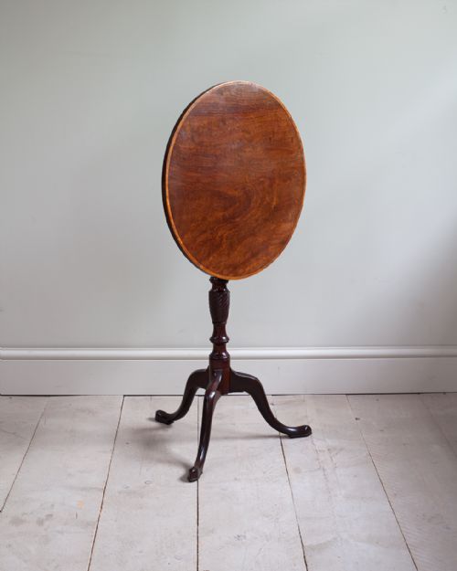 georgian mahogany tripod table - CATEGORY: ANTIQUE TABLES - DATED GEORGIAN