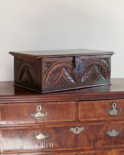 18th century oak bible box - CATEGORY: ANTIQUE BOXES - DATED 18TH CENTURY