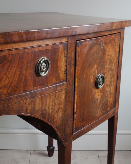GEORGE III MAHOGANY SIDEBOARD - ADDITIONAL PHOTO 6