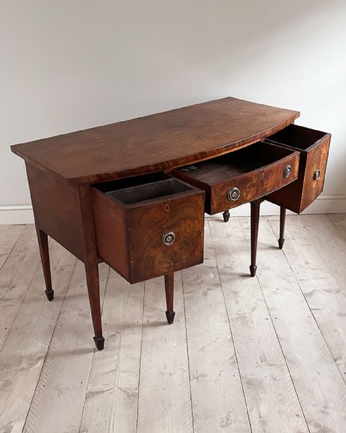 GEORGE III MAHOGANY SIDEBOARD - ADDITIONAL PHOTO 7