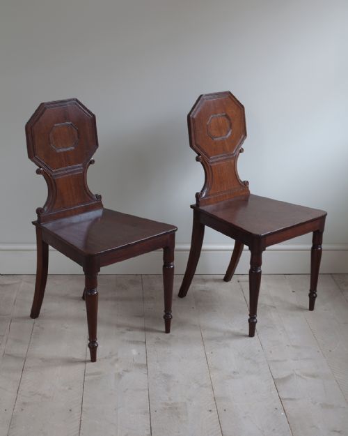 PAIR OF LATE REGENCY MAHOGANY HALL CHAIRS - ADDITIONAL PHOTO 3
