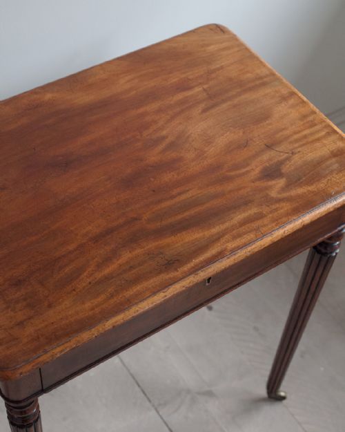 PAIR OF REGENCY MAHOGANY SIDE TABLES - ADDITIONAL PHOTO 4