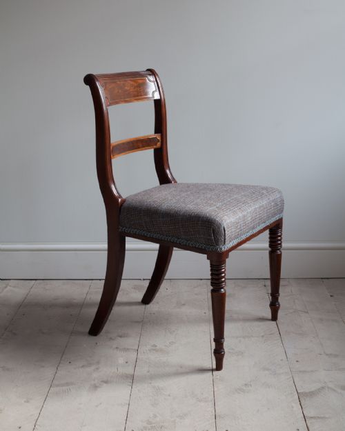 SET OF 8 LATE REGENCY MAHOGANY DINING CHAIRS - ADDITIONAL PHOTO 4