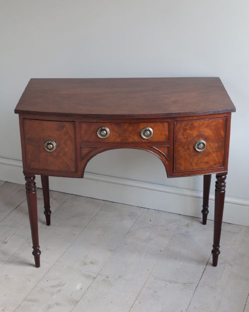 ELEGANT REGENCY MAHOGANY DRESSING TABLE - ADDITIONAL PHOTO 2