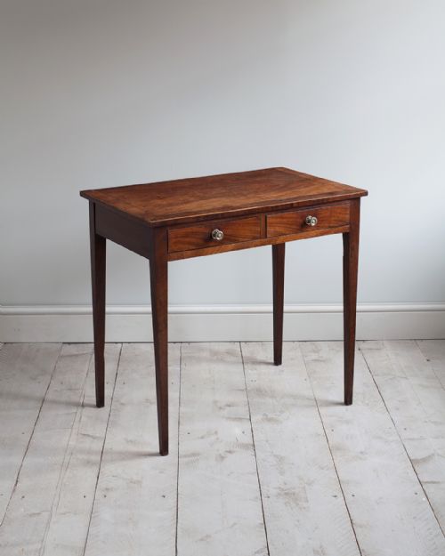 george iii mahogany side table - CATEGORY: ANTIQUE TABLES - DATED GEORGIAN